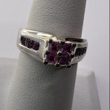 925 Sterling Silver Pink CZ Ring Size 6