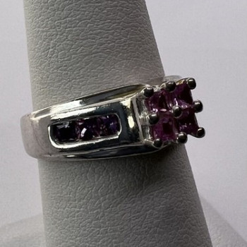 925 Sterling Silver Pink CZ Ring Size 6