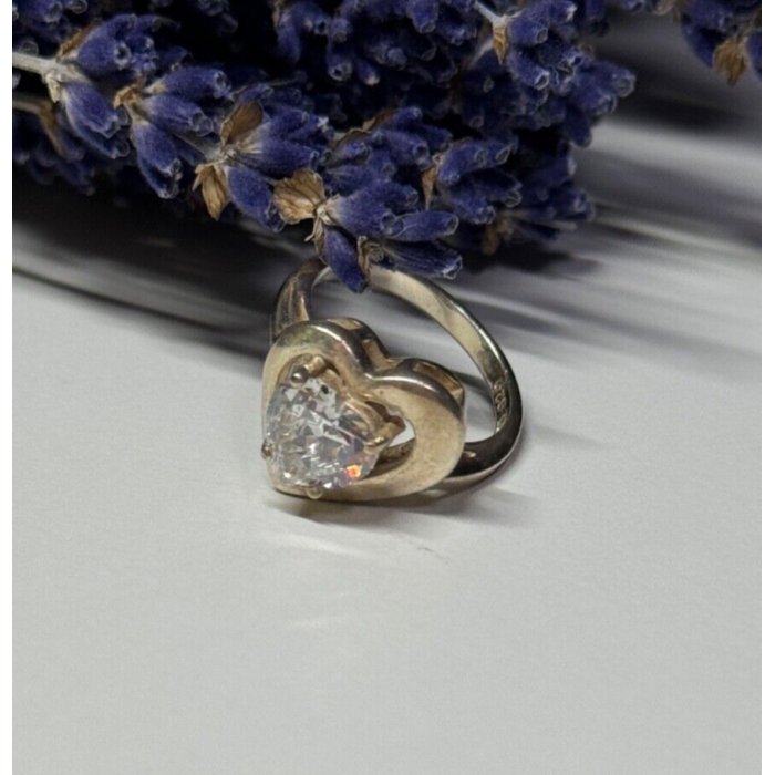 925 Sterling Silver CZ Heart Ring Size 5