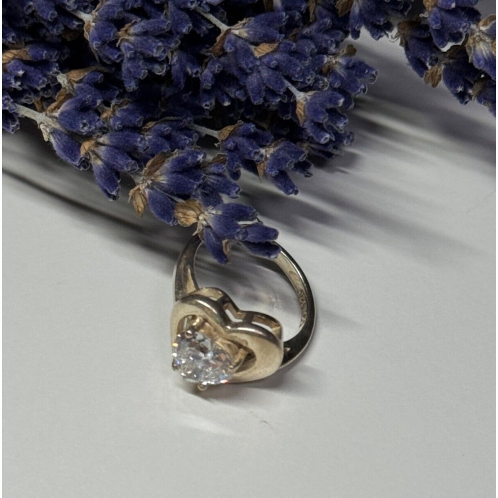 925 Sterling Silver CZ Heart Ring Size 5
