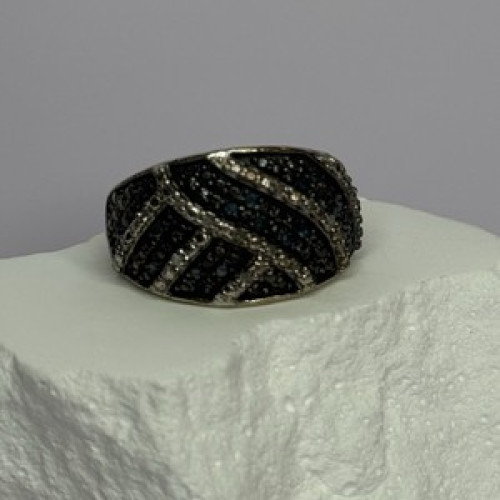925 Sterling Silver Spinel Ring Size 6