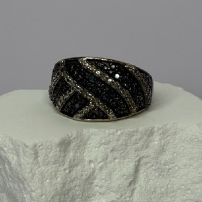925 Sterling Silver Spinel Ring Size 6