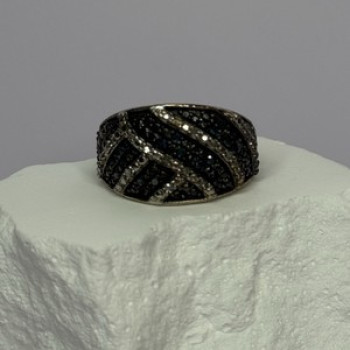 925 Sterling Silver Spinel Ring Size 6