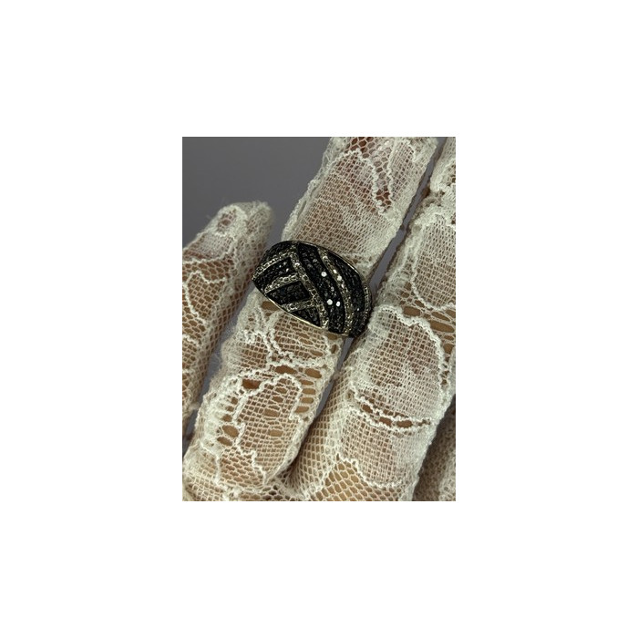 925 Sterling Silver Spinel Ring Size 6