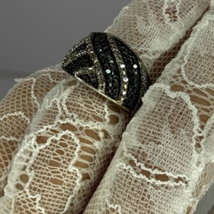 925 Sterling Silver Spinel Ring Size 6