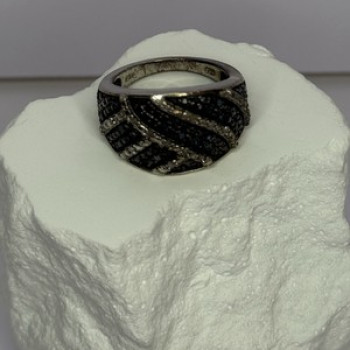 925 Sterling Silver Spinel Ring Size 6