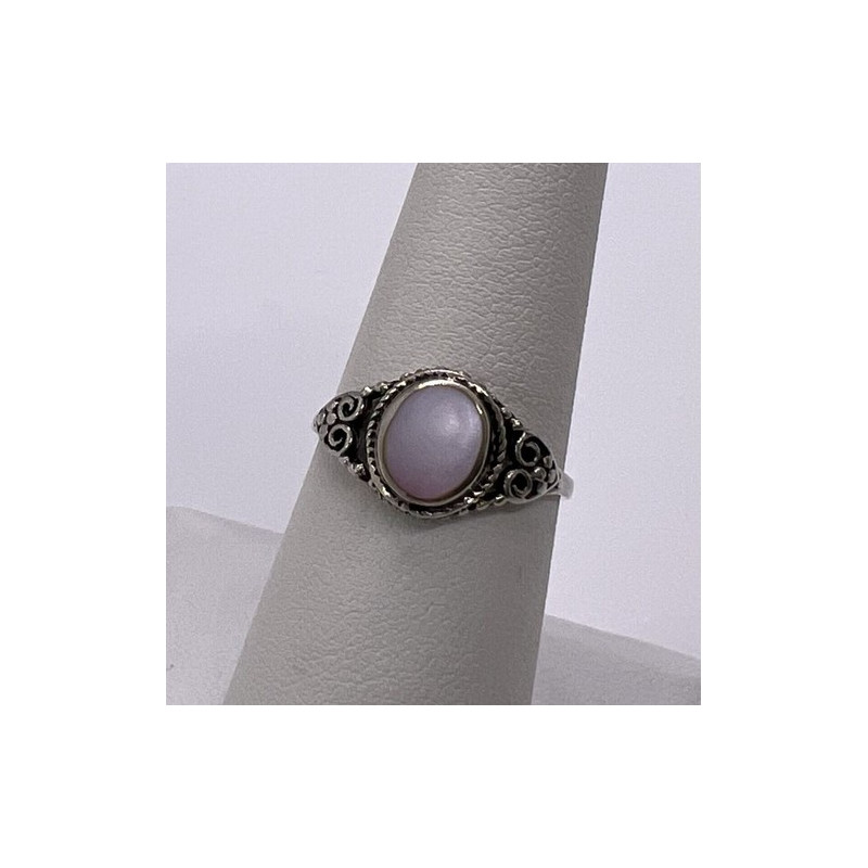 925 STERLING SILVER MOTHER OF PEARL RING SIZE 7
