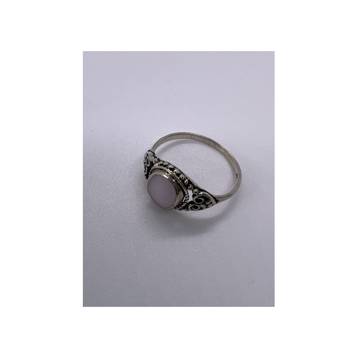 925 STERLING SILVER MOTHER OF PEARL RING SIZE 7
