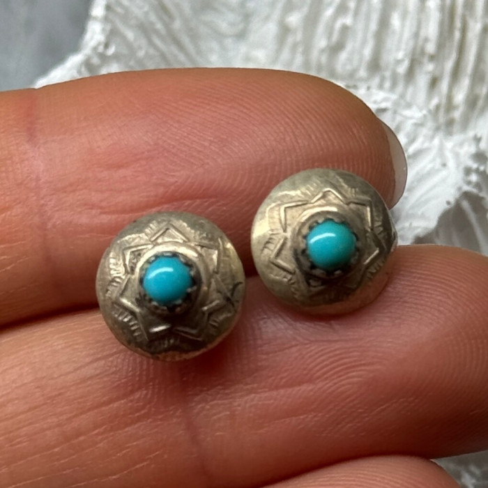 925 Sterling Silver Turquoise Earrings Length 0.4 Inch