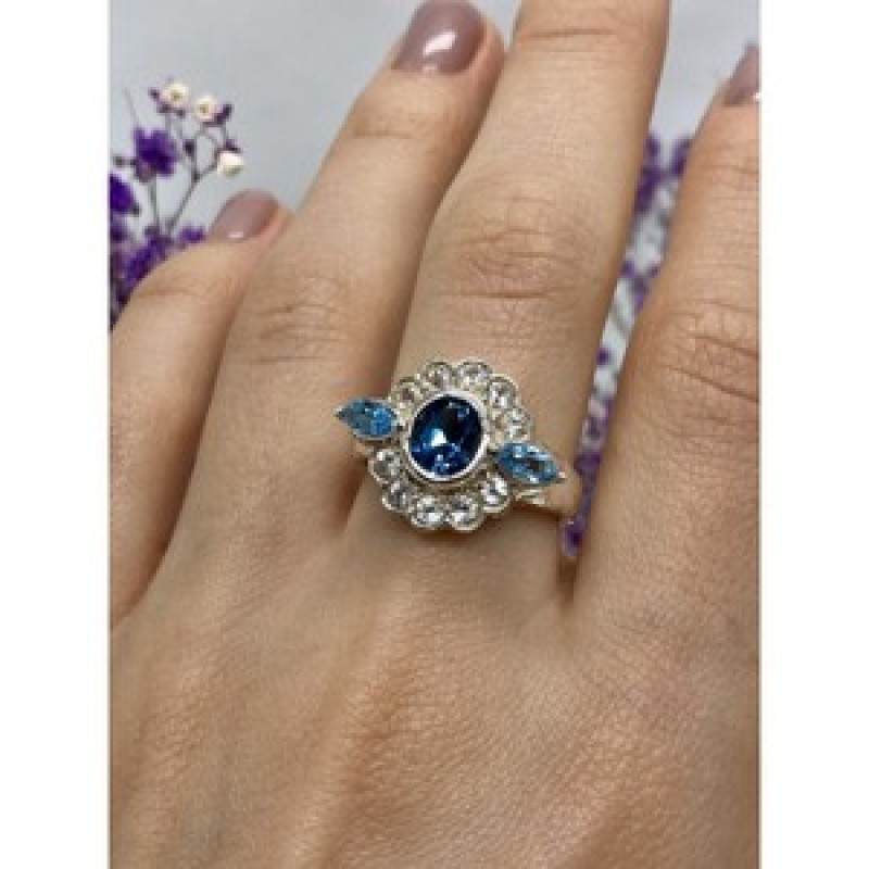 925 Sterling Silver Aquamarine & Goshenite Ring Size 9