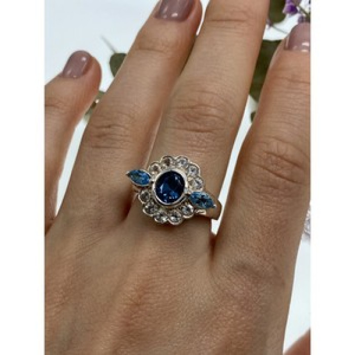 925 Sterling Silver Aquamarine & Goshenite Ring Size 9