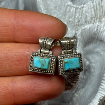 Vintage 925 Sterling Silver Turquoise Earrings Length 0.7 Inch