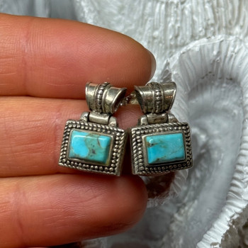 Vintage 925 Sterling Silver Turquoise Earrings Length 0.7 Inch
