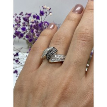 925 Sterling Silver Blue & White Spinel Ring Size 7