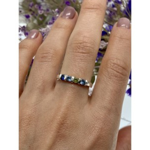 925 Sterling Silver Topaz, Peridot & Spinel Ring Size 9