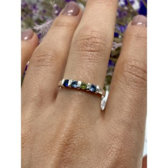 925 Sterling Silver Topaz, Peridot & Spinel Ring Size 9