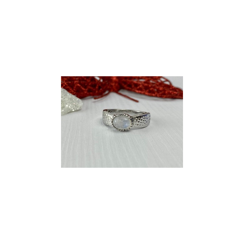 925 Sterling Silver Moonstone Ring Size 10.25