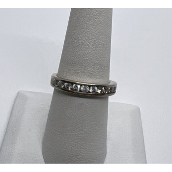 925 Sterling Silver CZ Ring Size 7