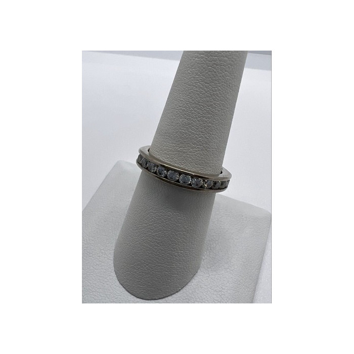 925 Sterling Silver CZ Ring Size 7