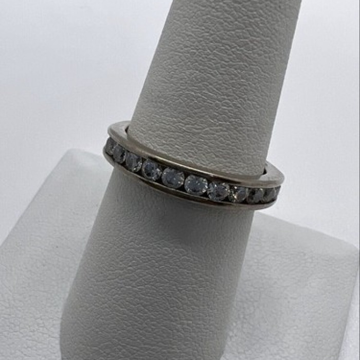 925 Sterling Silver CZ Ring Size 7