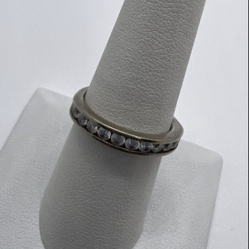 925 Sterling Silver CZ Ring Size 7
