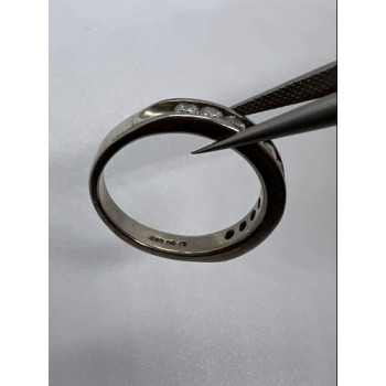 925 Sterling Silver CZ Ring Size 7