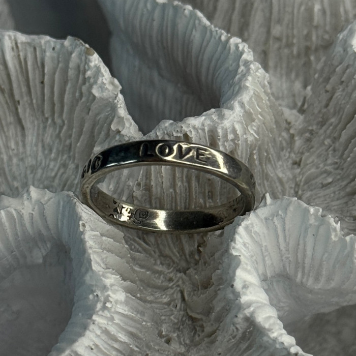 925 Sterling Silver Love Happiness Peace Magic Ring Size 8