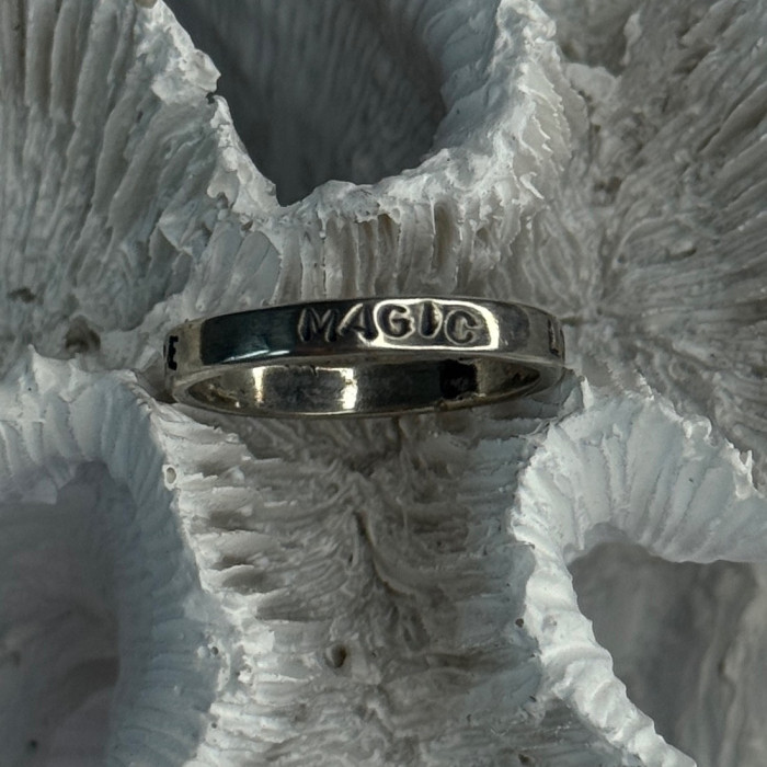 925 Sterling Silver Love Happiness Peace Magic Ring Size 8