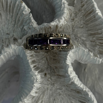 925 Sterling Silver Amethyst & Marcasite Ring Size 6