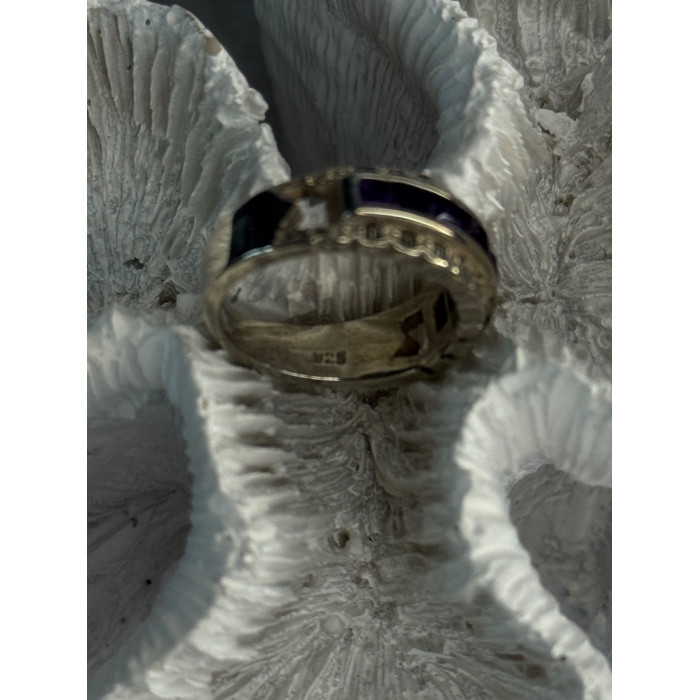 925 Sterling Silver Amethyst & Marcasite Ring Size 6