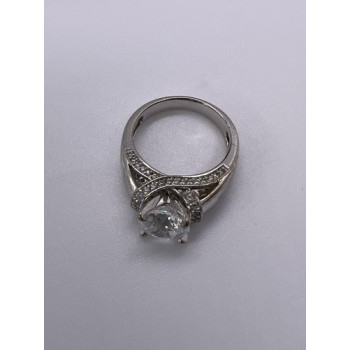 925 Sterling Silver CZ Ring Size 5.5