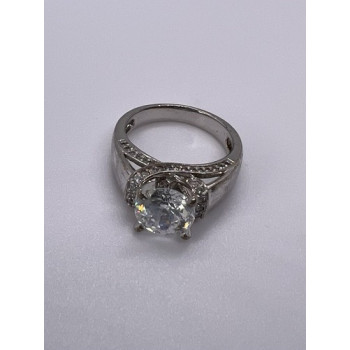 925 Sterling Silver CZ Ring Size 5.5