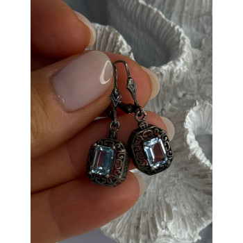 Vintage 925 Sterling Silver Blue Topaz Earrings Length 1.30 inch