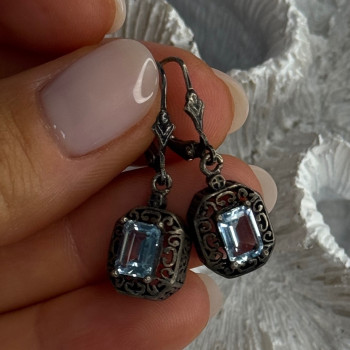 Vintage 925 Sterling Silver Blue Topaz Earrings Length 1.30 Inch