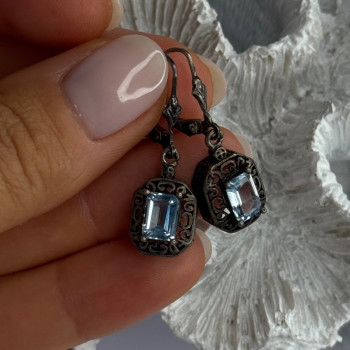 Vintage 925 Sterling Silver Blue Topaz Earrings Length 1.30 Inch