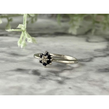 10K WHITE GOLD SAPPHIRES & DIAMOND 