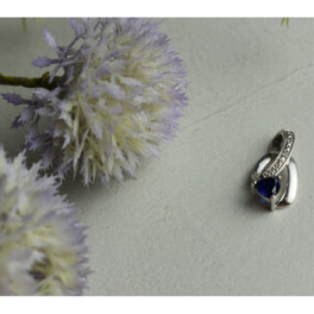 925 Sterling Silver London Blue Topaz Pendant