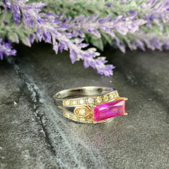 925 Sterling Silver Pink Topaz & CZ Ring Size 8.5