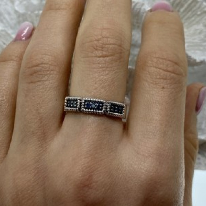 925 Sterling Silver Blue Spinel Ring Size 9