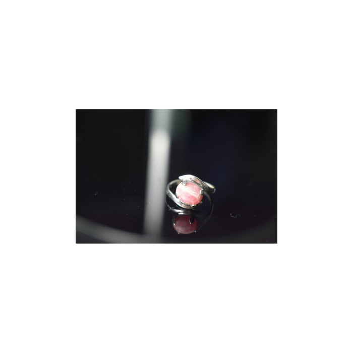 925 Sterling Silver Pink Agate Ring Size 6.5