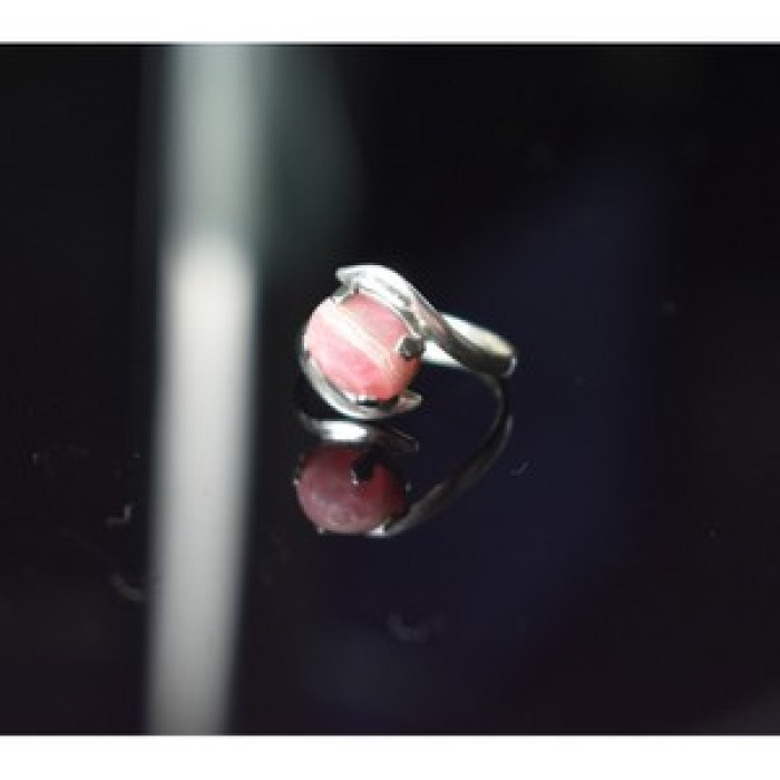 925 Sterling Silver Pink Agate Ring Size 6.5