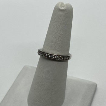 925 Sterling Silver & CZ Ring Size 6