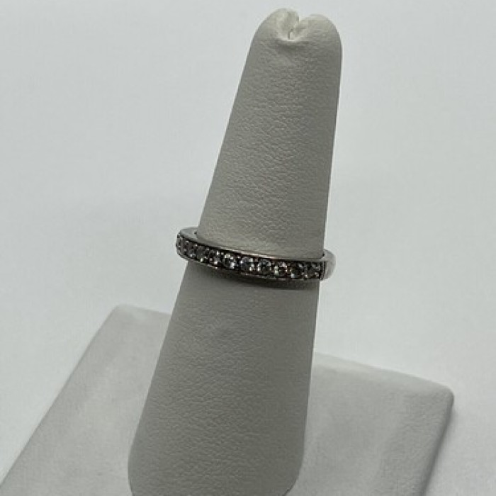 925 Sterling Silver & CZ Ring Size 6