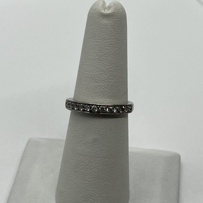 925 Sterling Silver & CZ Ring Size 6