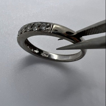 925 Sterling Silver & CZ Ring Size 6