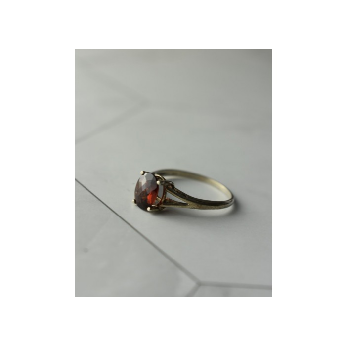 925 Sterling Silver Garnet Ring Size 7