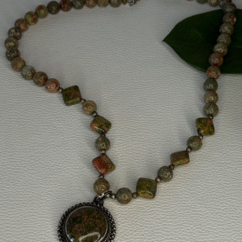 Vintage 925 Sterling Silver Unakite Necklace Length 17 Inch