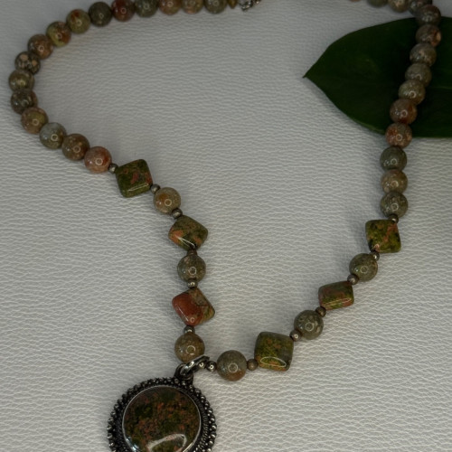 Vintage 925 Sterling Silver Unakite Necklace Length 17 Inch