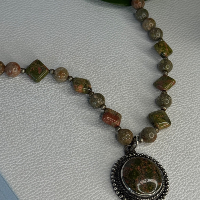 Vintage 925 Sterling Silver Unakite Necklace Length 17 Inch