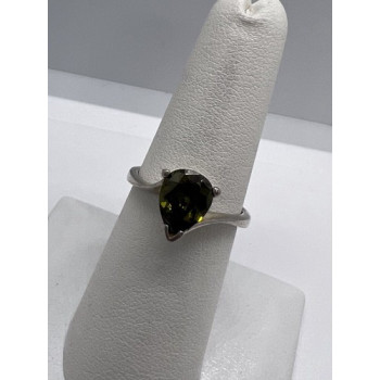 925 Sterling Silver CZ Ring Size 6.5